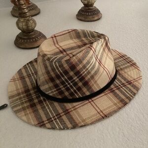 Retro Plaid Wide Hat, One Size, Color burgundy, beige, brown NEW